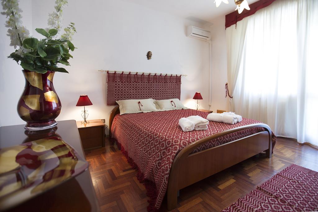 Bed and Breakfast Sa Mariposa Ittiri Екстер'єр фото