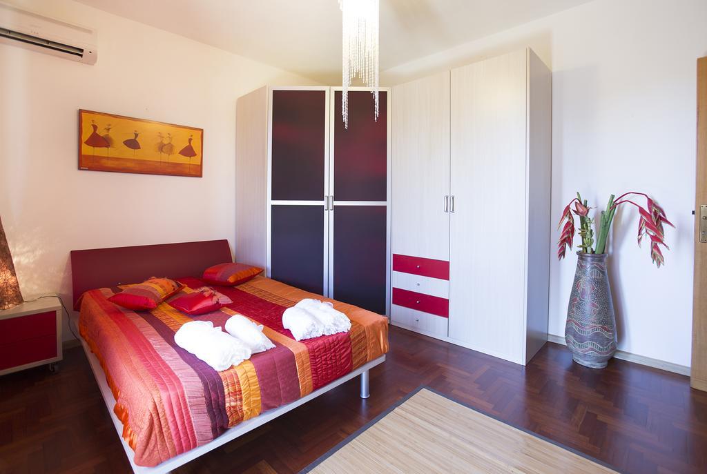 Bed and Breakfast Sa Mariposa Ittiri Екстер'єр фото
