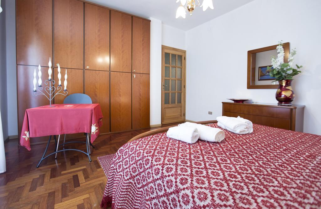 Bed and Breakfast Sa Mariposa Ittiri Екстер'єр фото