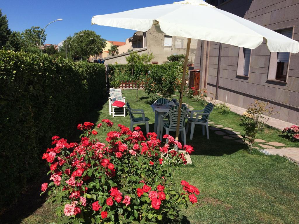 Bed and Breakfast Sa Mariposa Ittiri Екстер'єр фото