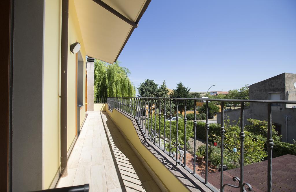 Bed and Breakfast Sa Mariposa Ittiri Екстер'єр фото