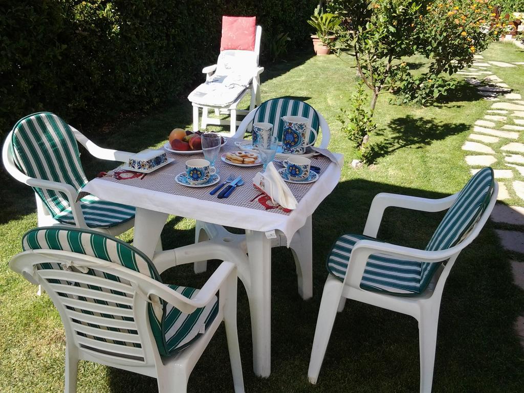 Bed and Breakfast Sa Mariposa Ittiri Екстер'єр фото